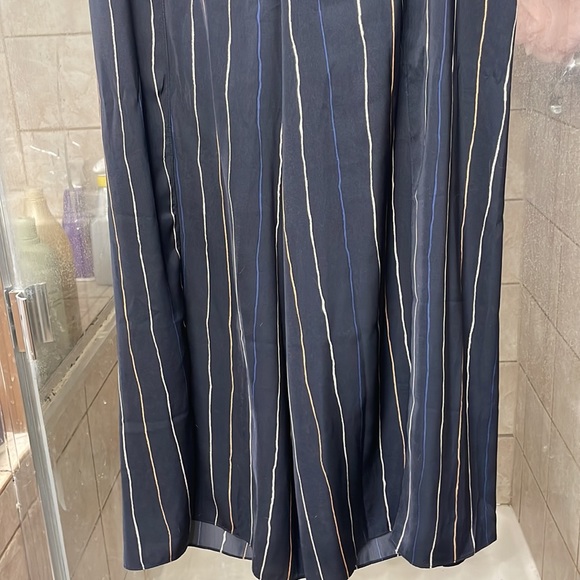 Nic + Zoe wide leg, loose fitting pants - Picture 2 of 6